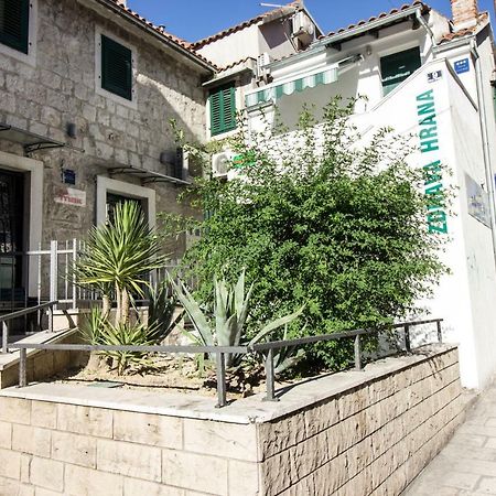 Apartments Kuća Mala Split Bagian luar foto
