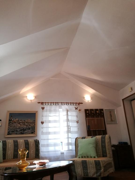 Apartments Kuća Mala Split Bagian luar foto
