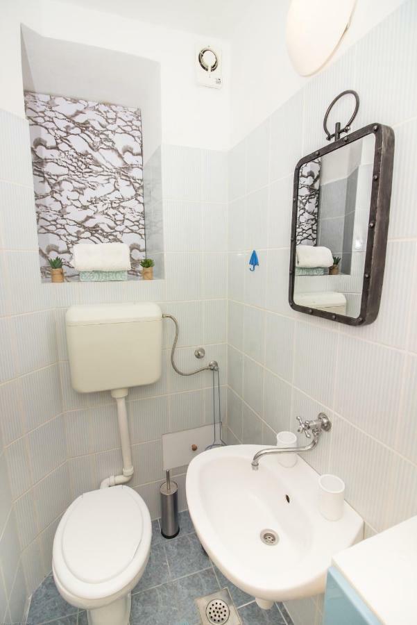 Apartments Kuća Mala Split Bagian luar foto
