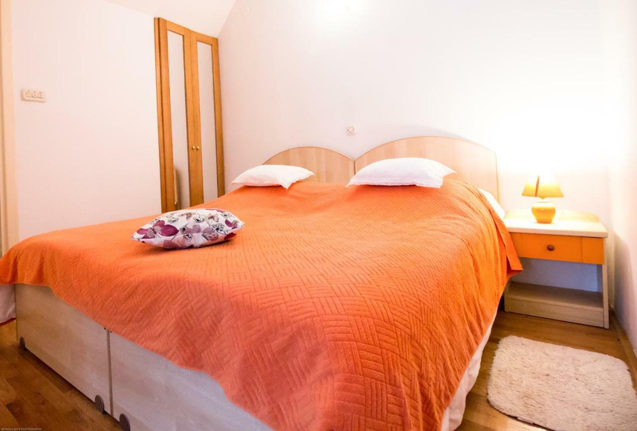 Apartments Kuća Mala Split Bagian luar foto